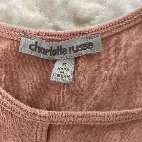 Women’s sleeveless crop top color mauve by Charlotte Russe size small - Picture 3 of 4